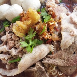 ก๋วยเตี๋ยวน้ำตก