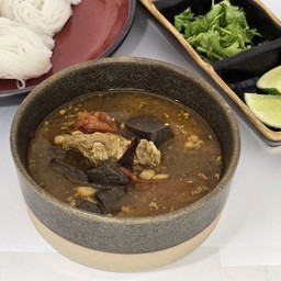 เซตขนมจีนน้ำเงี้ยว