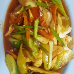 หมึกผัดเปรี้ยวหวาน