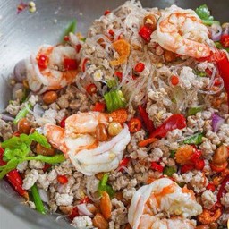 ยำวุ้นเส้นโบราณกุ้งสุก