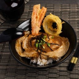 Chashu Don (ข้าวหน้าหมูชาชู)