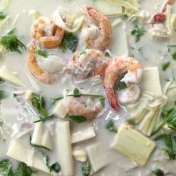 ต้มกะทิยอดมะพร้าว