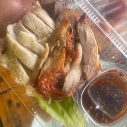 ข้าวมันไก่ผสม (ต้ม+อบ)