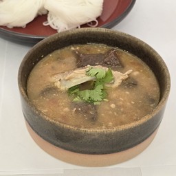 น้ำเงี้ยวน้ำใสซุปกระดูกหมู สูตรเมืองแพร่