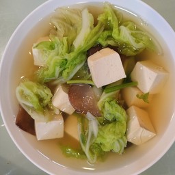 แกงจืดเต้าหู้ขาว+ผักกาดขาว เจ