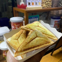 ปังแซนวิช เนยนม