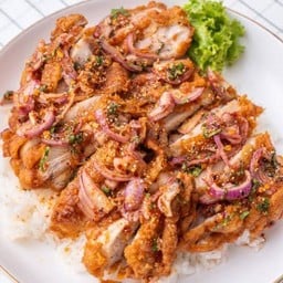 ข้าวยำไก่แซ่บ