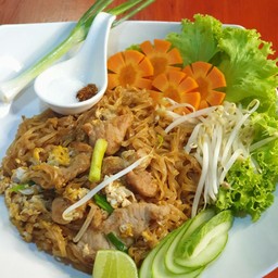 ผัดหมี่โคราช