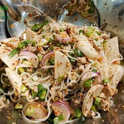 ลาบขนมจีนหมูยอ