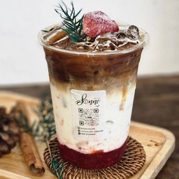 Strawberry Latte Coffee