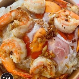 ไข่ดาวกุ้งเบียด ราดข้าว