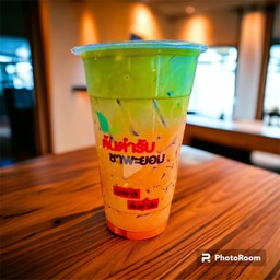 ชาสองใจ (ชาเย็นผสมชาเขียว)