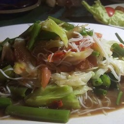 ตำผักลวกปูปลาร้า