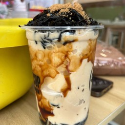 เฉาก๋วยนมสดบราวชูก้าปั่นใหญ่
