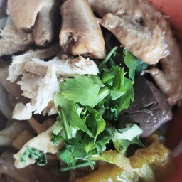 เส้นใหญ่แห้งธรรมดา