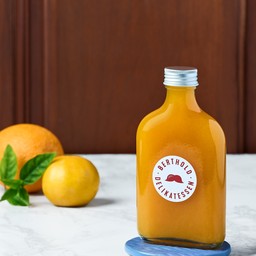 FRESH ORANGE JUICE