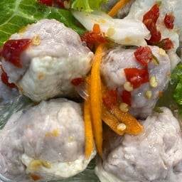 ยำลูกชิ้น ก.แสนไทยฟู๊ด บิ๊กซีบางพลี ชั้น2