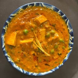 Matar Paneer