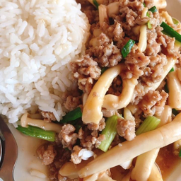 ข้าวเห็ดผัดหมูสับ
