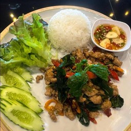 ข้าวกะเพราหมูสับ