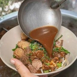 ก๋วยเตี๋ยวเรือยกซด สาขาโพธิ์จันทร์