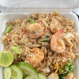 ข้าวผัดทะเล