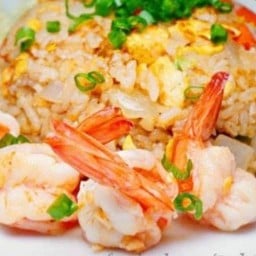 ร้านข้าวกระเพราถาดปรีดี43 1