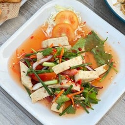 ยำหมูยอ