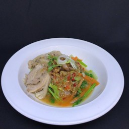 เตี๋ยวยำหน้าหมูชาชู