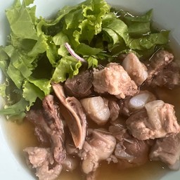 ต้มแซบหมู