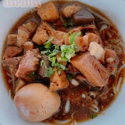 ข้าวแกง แม่มณี