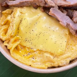 ข้าวไข่ข้นชีสสสสสสสส 🐭🧀