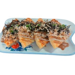 พิซซ่าญี่ปุ่น (โอโคโนมิยากิ) Oknomiyaki