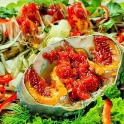 ยำปูไข่ดอง