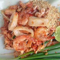 ผัดไทยมหาชัยเจ้าเก่า
