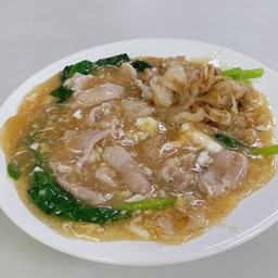 ราดหน้าประตูผี เส้นหมี่ขาว