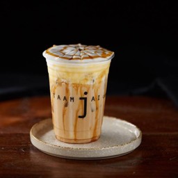 คาราเมลมัคคิอาโต้เย็น 16 ออนซ์