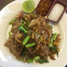 ผัดชีอิัวไก่