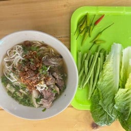 ก๋วยเตี๋ยวเรือ รองชัย ตลาดสี่มุมเมือง ตลาดผัก โซนสีฟ้า