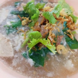 ร้านข้าวหมูแดง ตลาดสยามไนท์มาร์เก็ต