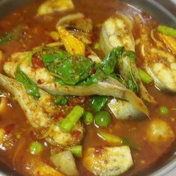 Jungle Curry With Sheatfish