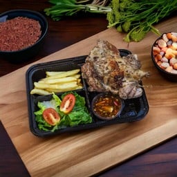 สเต๊กสะโพกไก่ย่างจิ้มแจ่ว