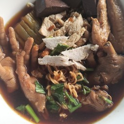 เส้นมาม่าน้ำพิเศษ