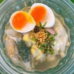 ก๋วยเตี๋ยวปากหม้อ บ้านสายทอง ตลาด Sugoi eat