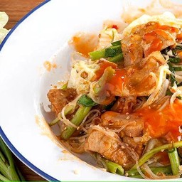 สุกี้แห้งหมู