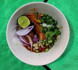 ยำปลากระป๋อง