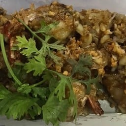 กุ้งผัดกระเทียม