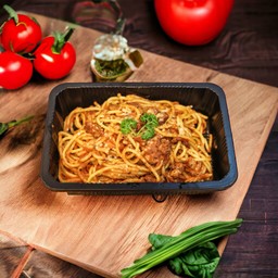 สปาเก็ตตี้โบโลเนสหมู