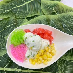 ไอติมทรงเครื่อง