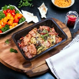 สปาเก็ตตี้พริกแห้งเบค่อน